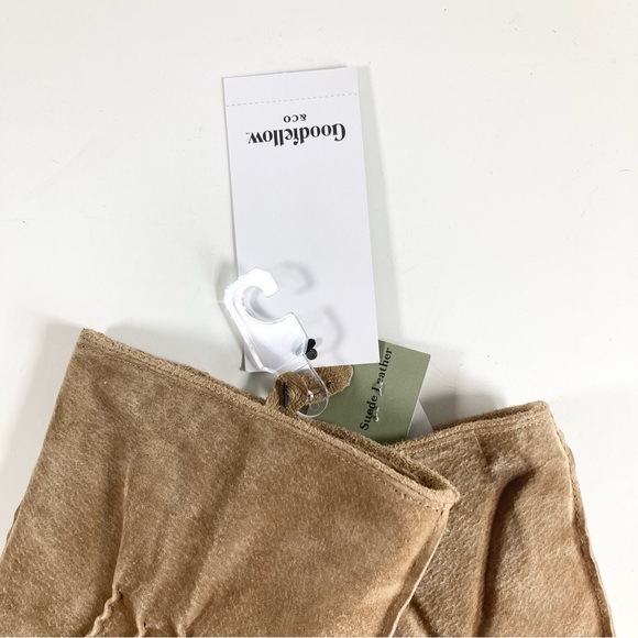 Goodfellow & Co Tan Suede Gloves with Textured Grip - Picture 4 of 12